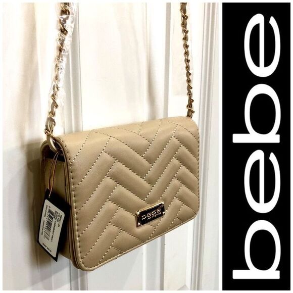 BEBE - NWT - "Sophia" Small Crossbody/Clutch in "Beige"/Quilted Vegan Leather 👝 - Picture 1 of 16